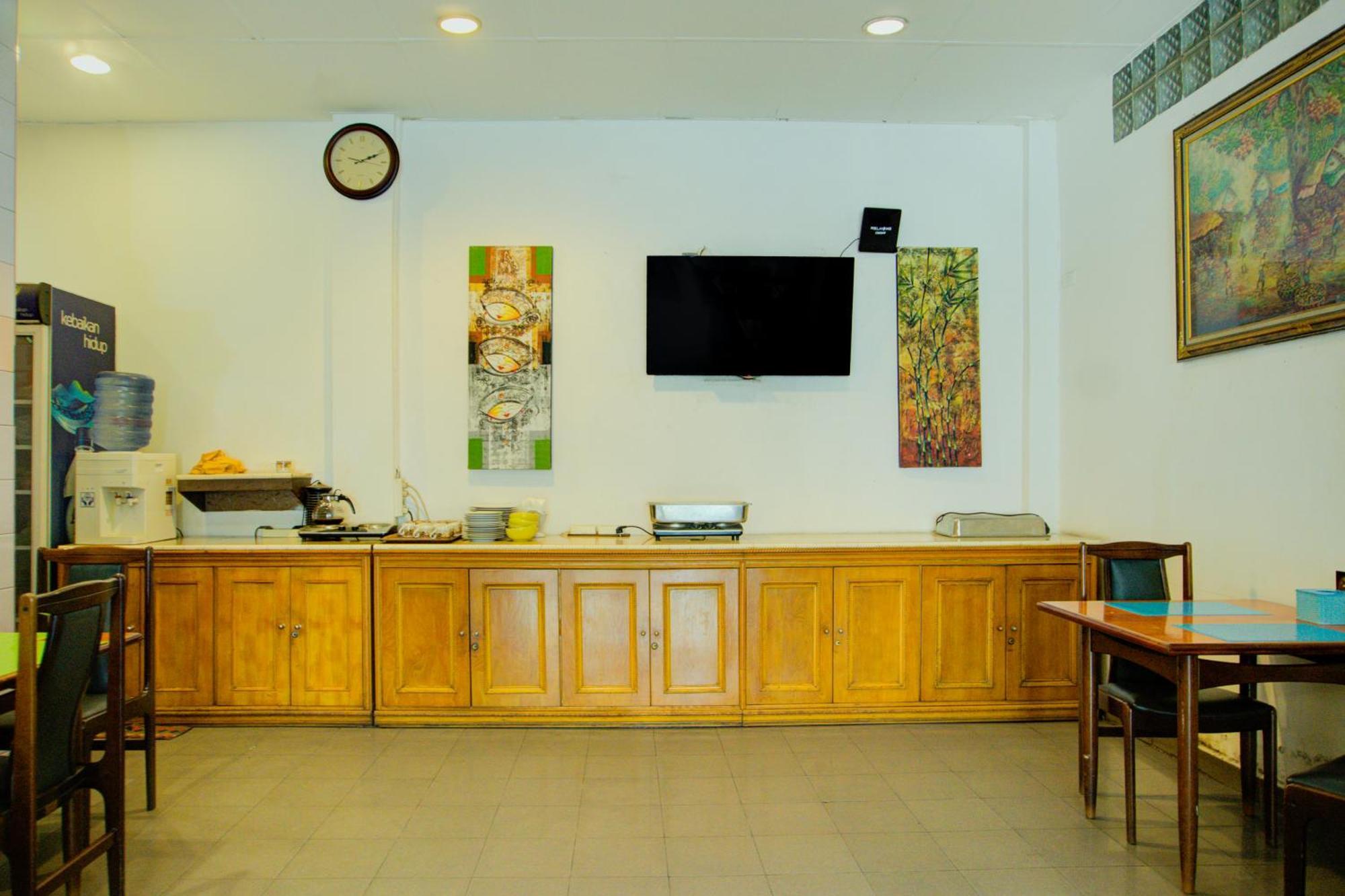 Townhouse Oak Palembang Near Jembatan Ampera Formerly Azzura Hotel Kültér fotó